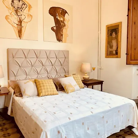 Vila Maria Luisa . Splendida Liberty Lucca