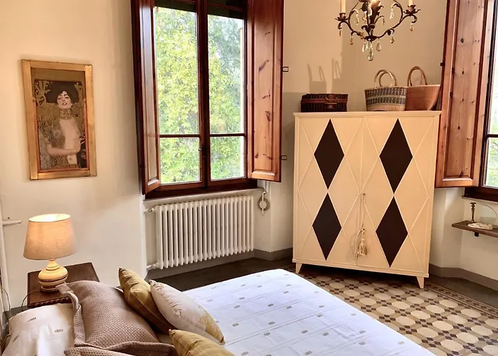 Maria Luisa . Splendida Liberty * ルッカ